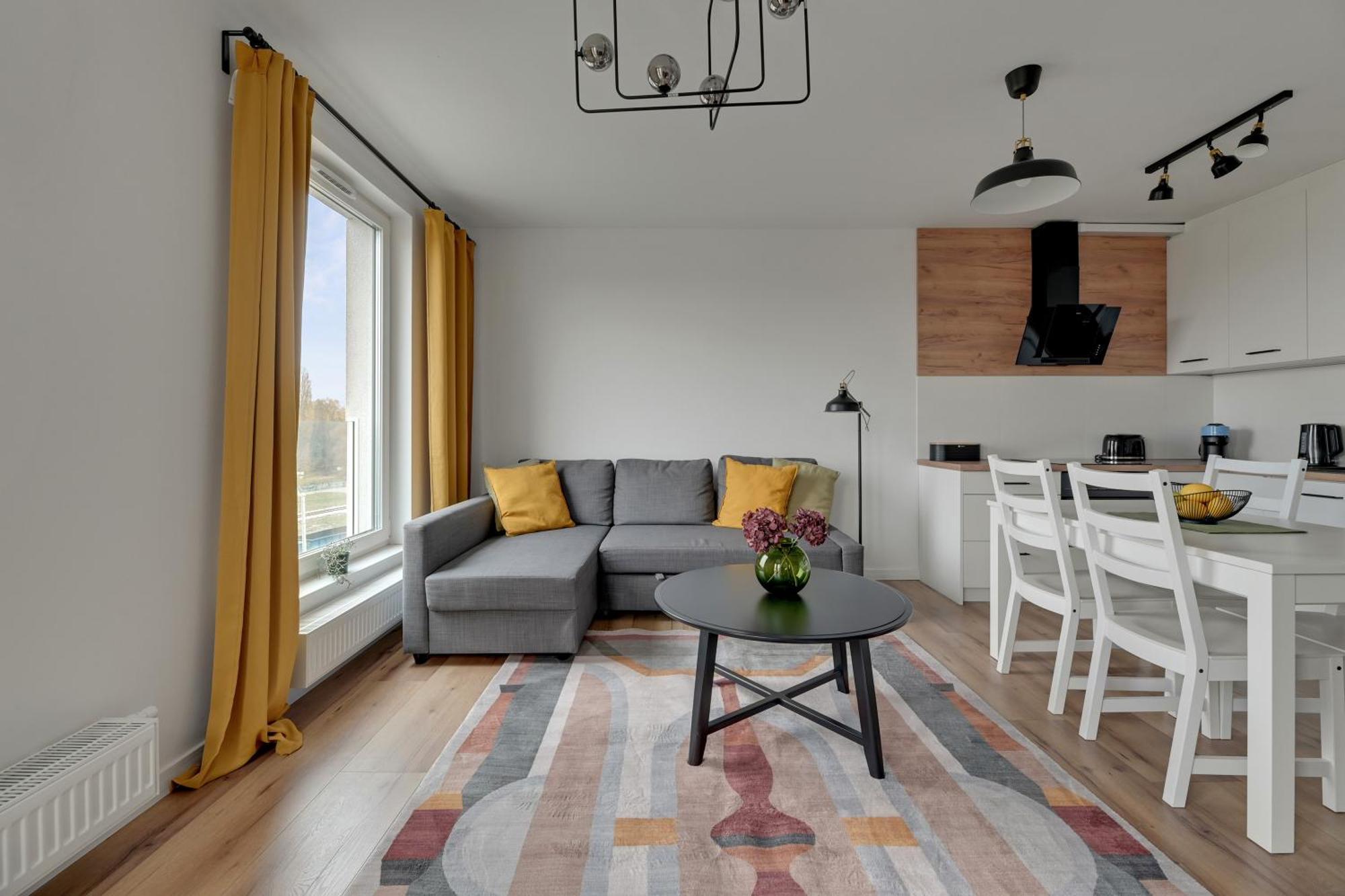 Baltic Sea Letnica Apartments With Parking By Lion Apartments 格但斯克 外观 照片