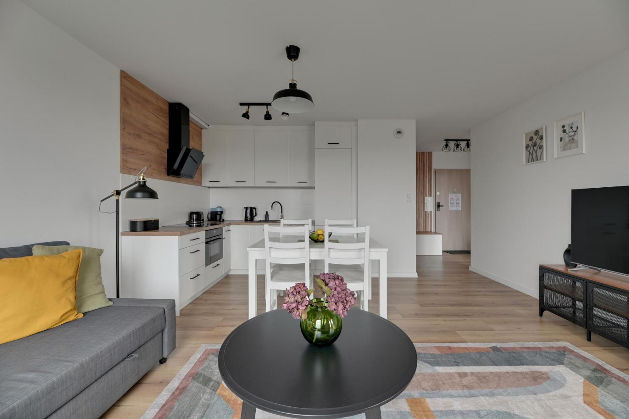 Baltic Sea Letnica Apartments With Parking By Lion Apartments 格但斯克 外观 照片